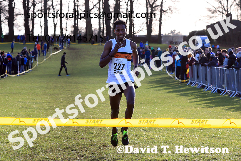 Junior mens 2025 Northern Cross Country Champs, Tatton Park, Knutsford, Cheshire. Photo: David T. Hewitson/Sports for All Pics